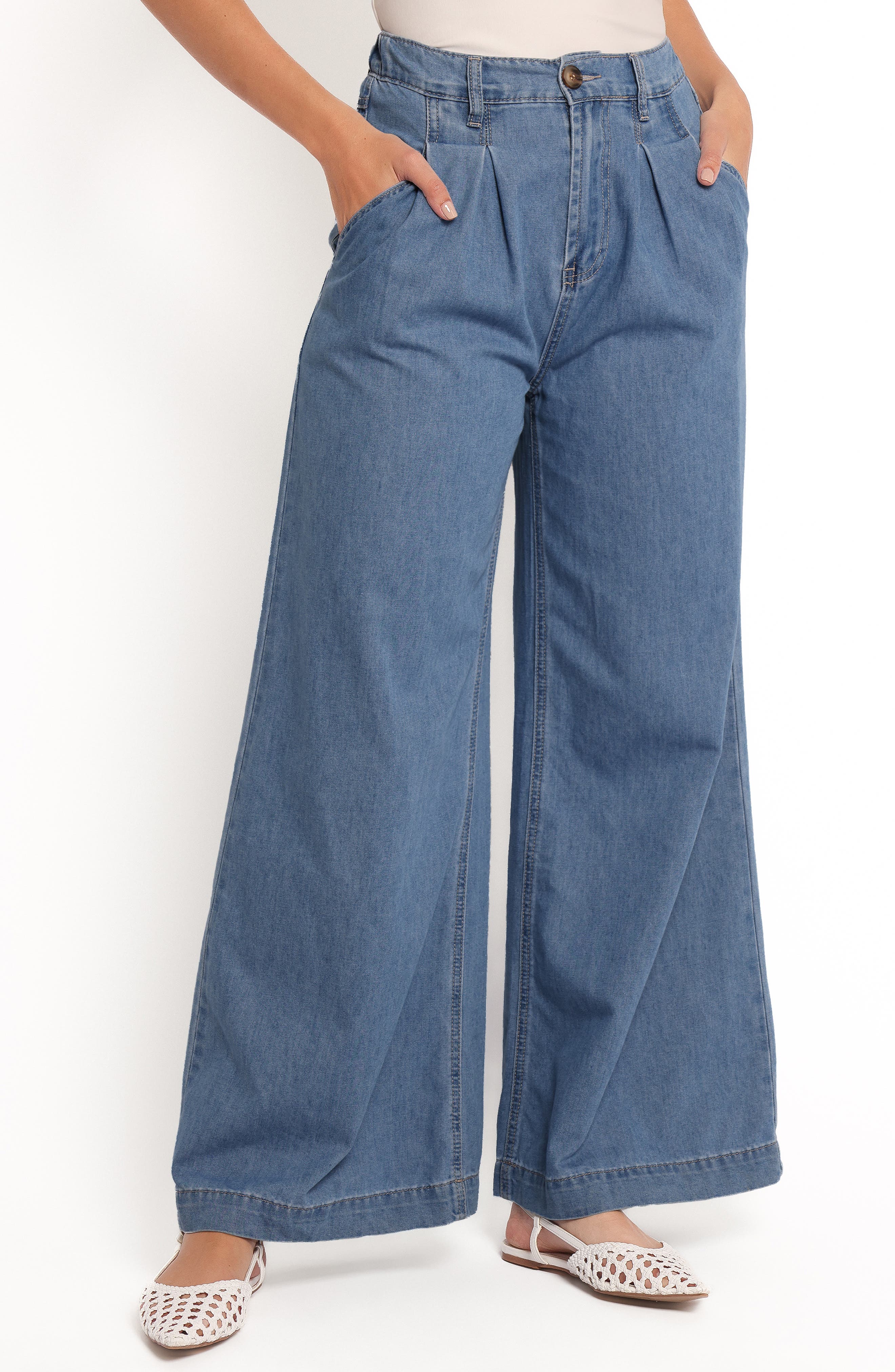 Petal & Pup Rosalee Pleated Chambray Wide Leg Pants