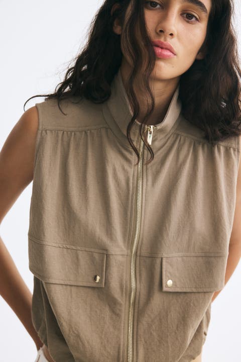 Bubble-hem Vest