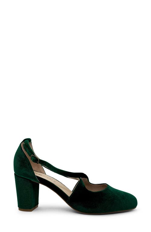 Chelsea Crew Oren Crossover Pump In Green Velvet