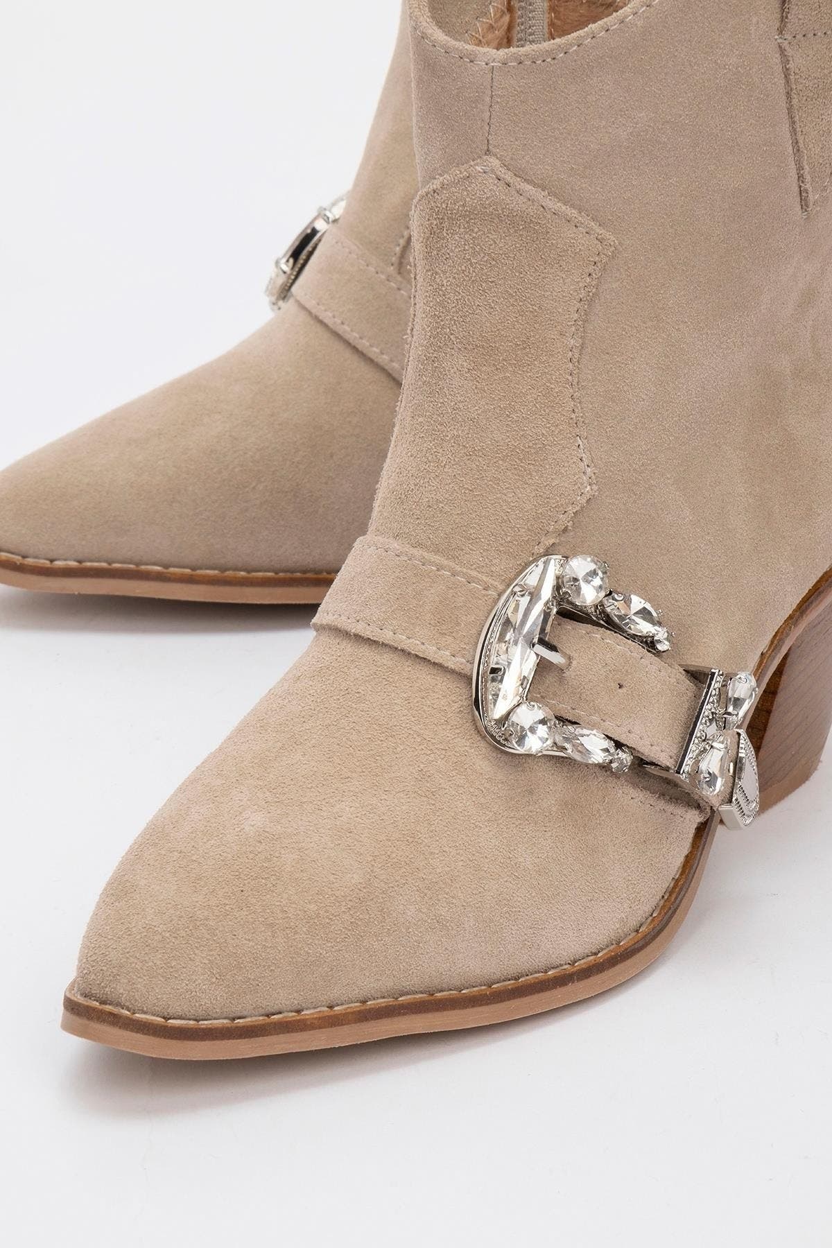 Any Leather Buckle Boot, Alternate, color, Beige Leather