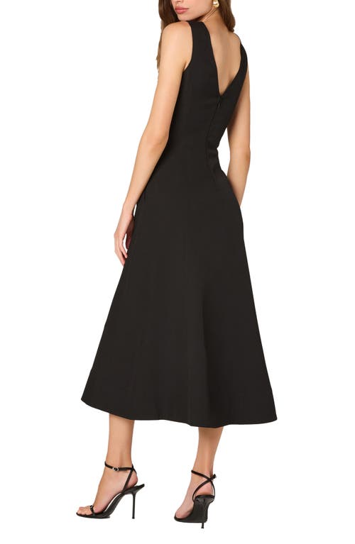 Astr The Label V-neck Midi Dress In Black