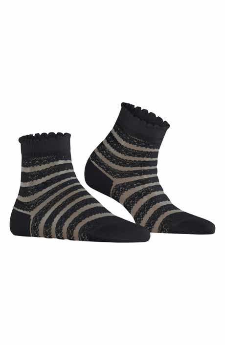 Stripe Border Lace Ankle Socks