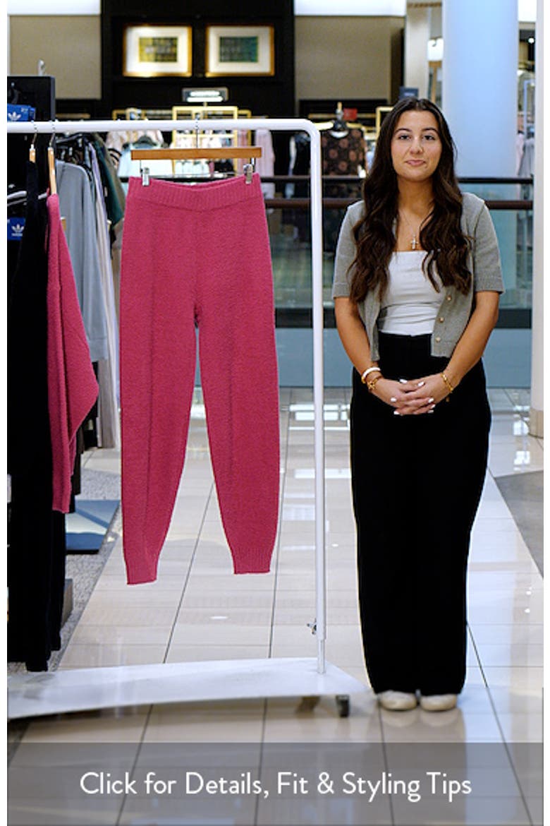 Darianna Fleece Lounge Pants video