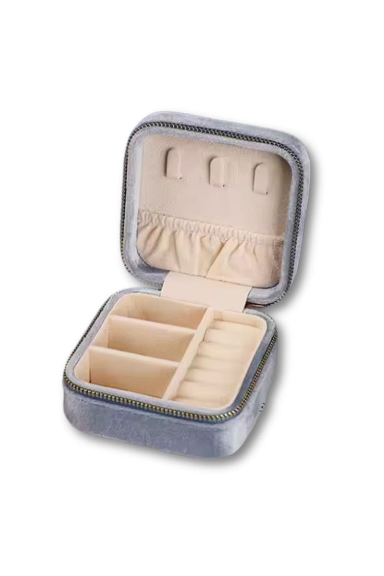 Velvet Square Jewelry Case, Alternate, color, Grey