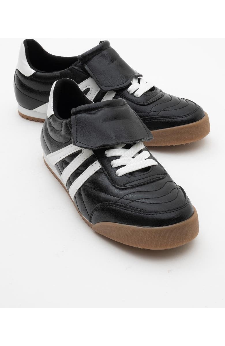 Prologue Shoes Bria Sneakers, Main, color, Black Faux Leather
