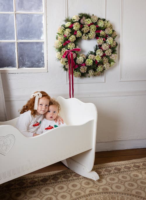 Cocobella Belle Year Round Wreath In Green