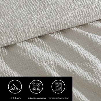 Puckered Comforter Set