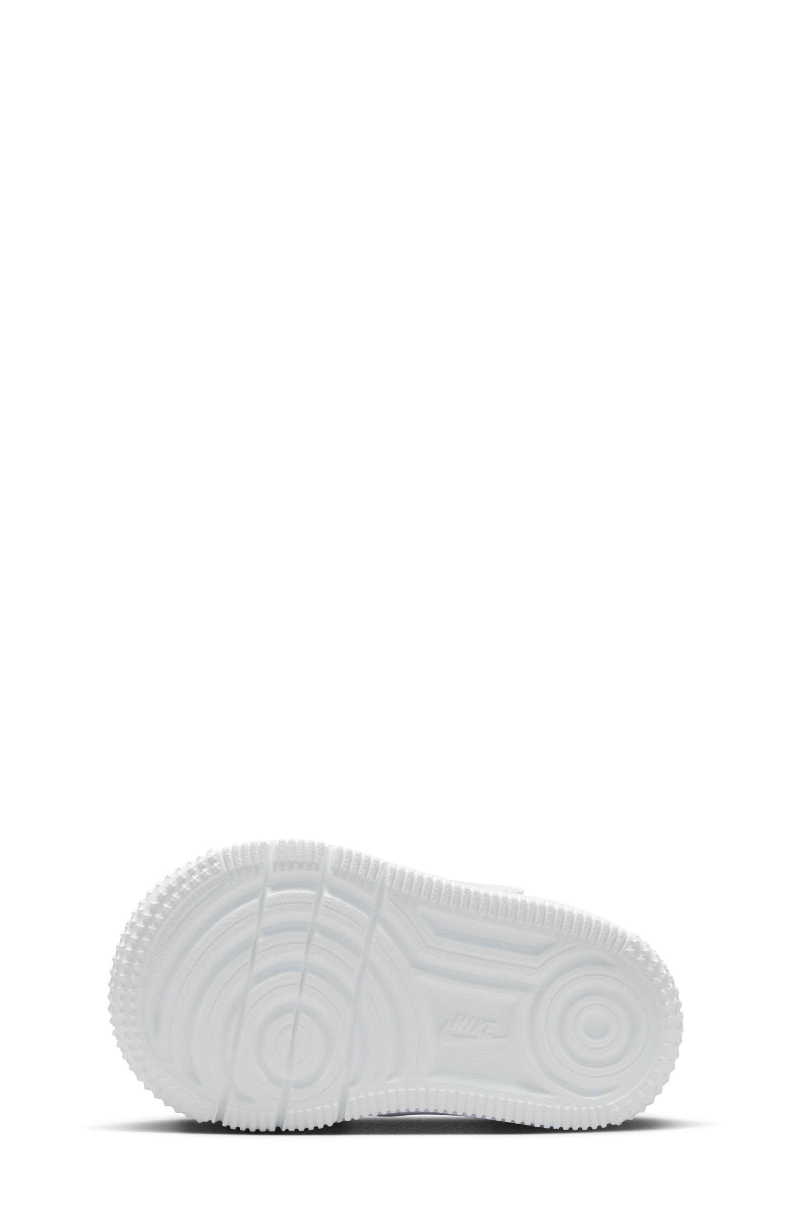 Nike Kids' Air Force 1 Low LV8 EasyOn Sneaker, Alternate, color, 
