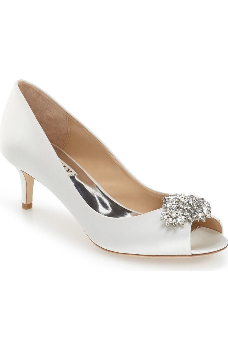 Badgley Mischka Collection Badgley Mischka 'Nakita' Kitten Heel Peep Toe Pump, Main, color,