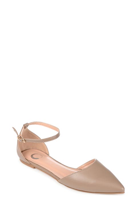 JOURNEE Reba Ankle Strap Flat (Women)