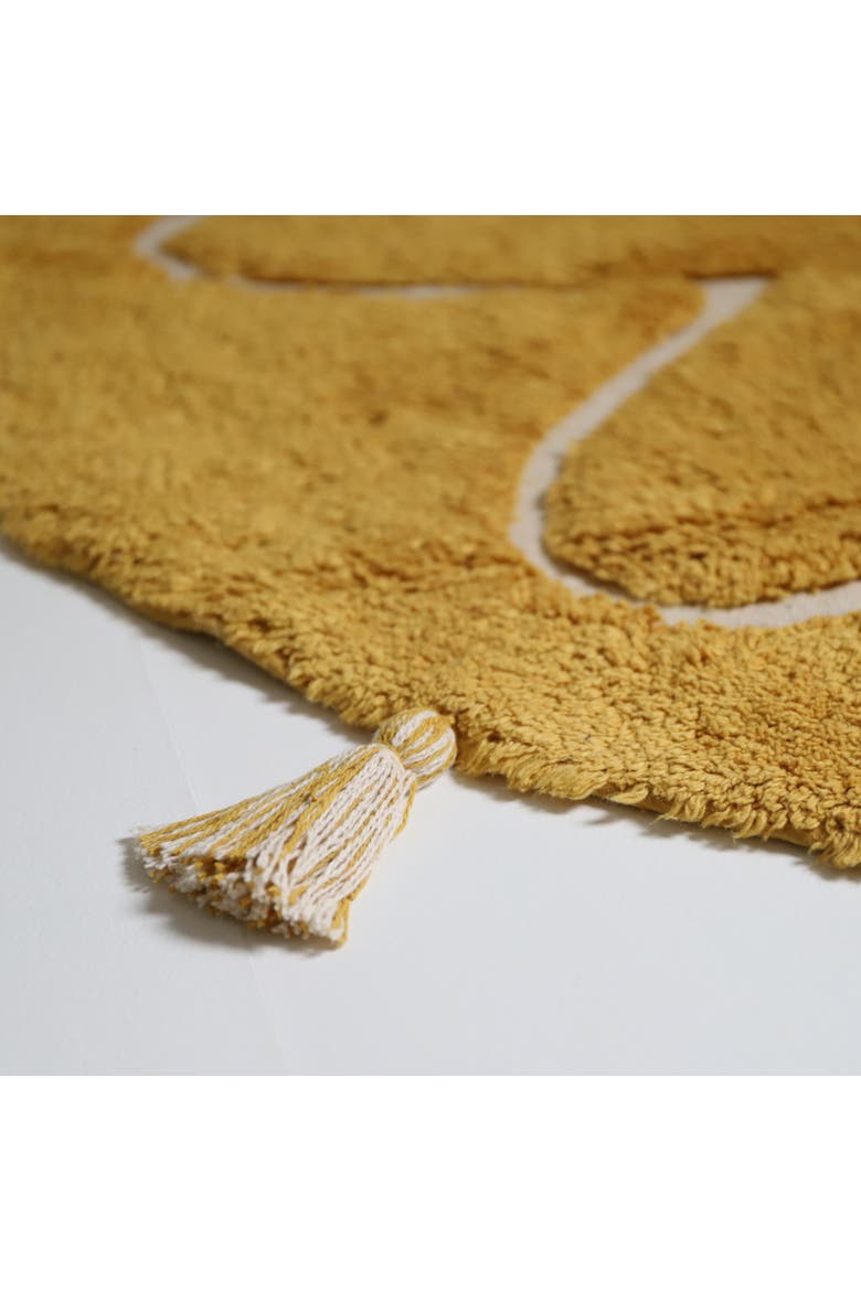 Rug Yva, Alternate, color, MANGO