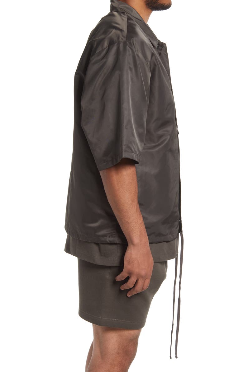 Fear of God Essentials Short Sleeve Snap-Up Nylon Shirt, Alternate, color,