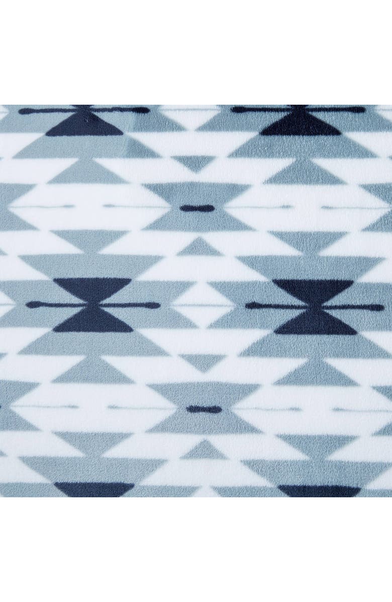 Wrangler Geometric Throw Blanket, Alternate, color, Blue