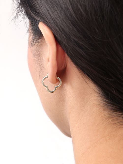 Devata Clover Hoop Earrings In Gold