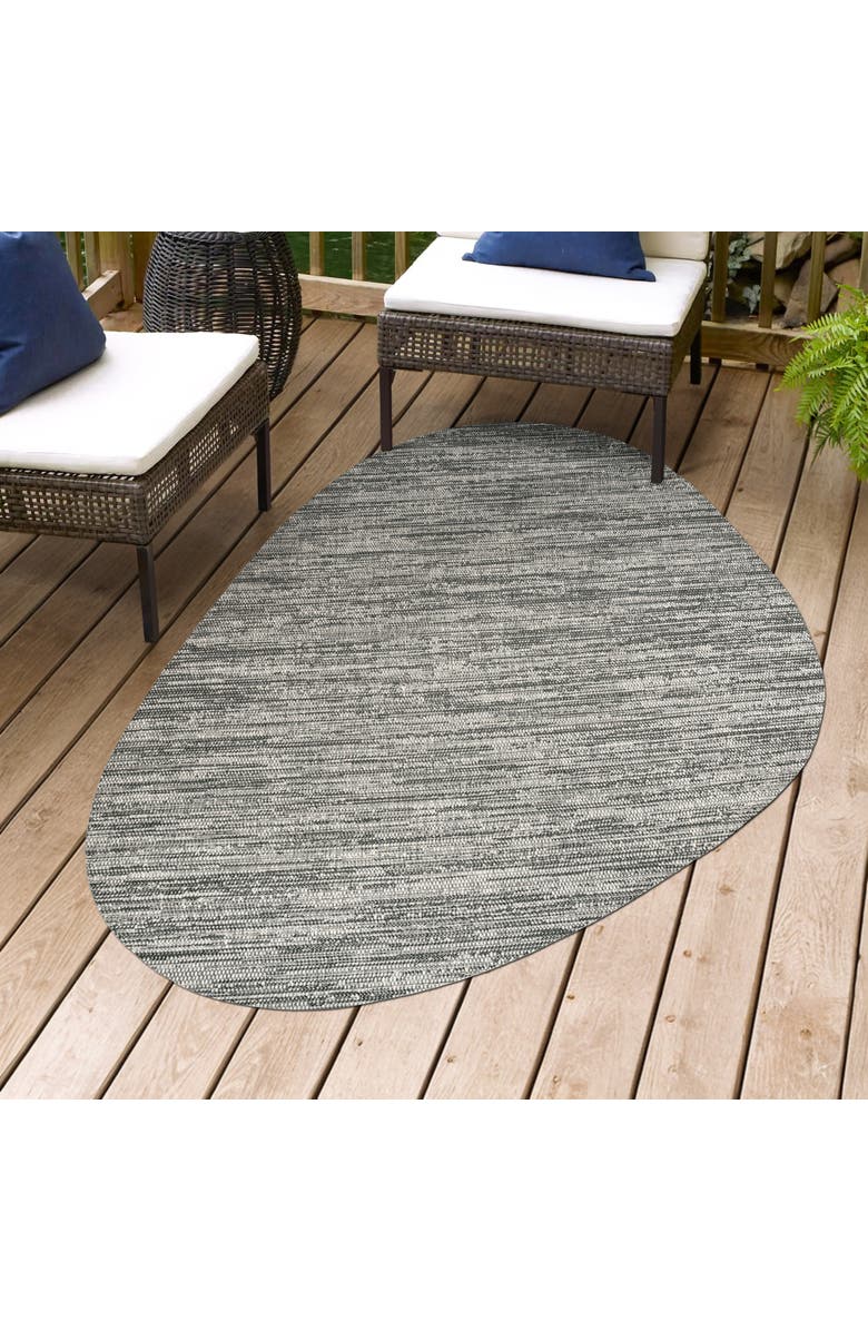JONATHAN Y Callan Modern Rustic Abstract Indoor/Outdoor Shaped Area Rug, Alternate, color, Gray/Black