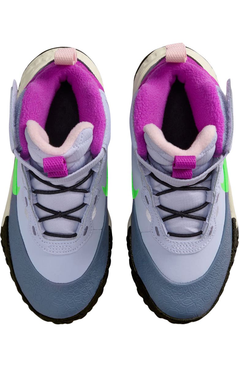 Nike Terrascout Sneaker Boot, Alternate, color, Ghost/ Green/ Light Carbon