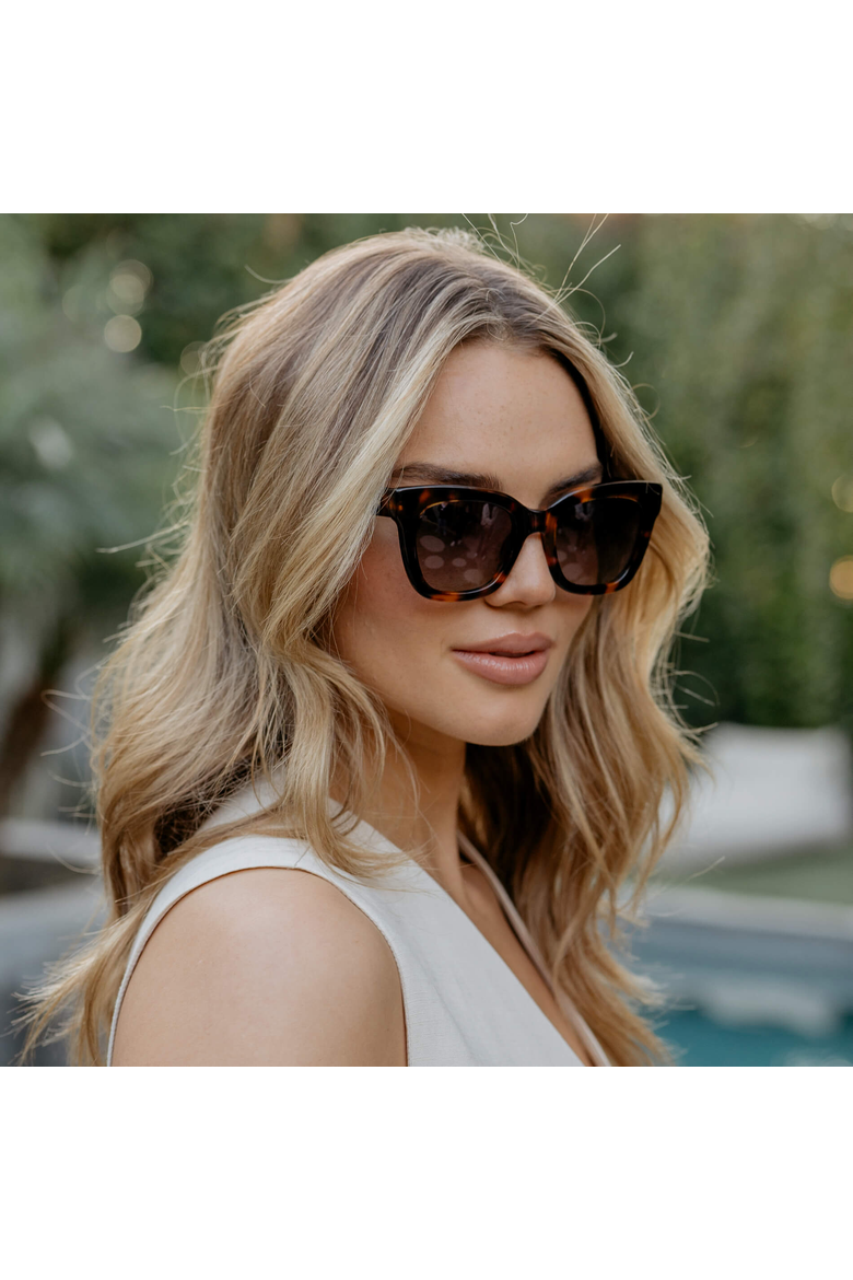 Stormi - 50mm Cat-Eye Polarized Sunglasses, Alternate, color, Tortoise