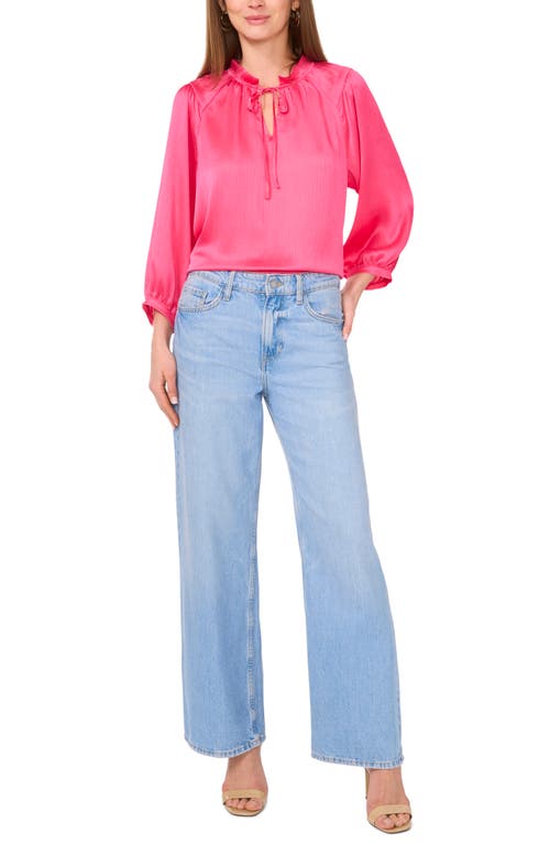 VINCE CAMUTO VINCE CAMUTO TEXTURED SATIN PEASANT TOP