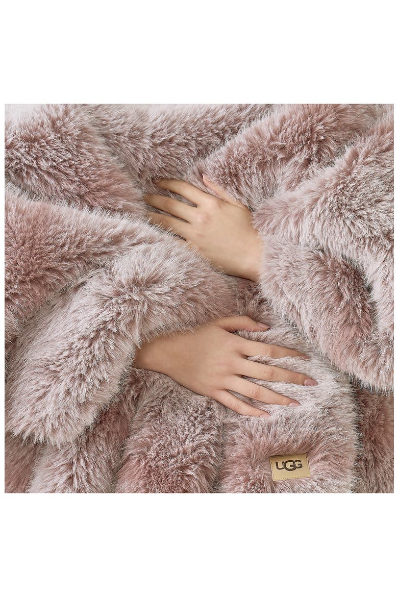 Clyde Faux Fur Throw Blanket, Alternate, color, DUSK/ SNOW