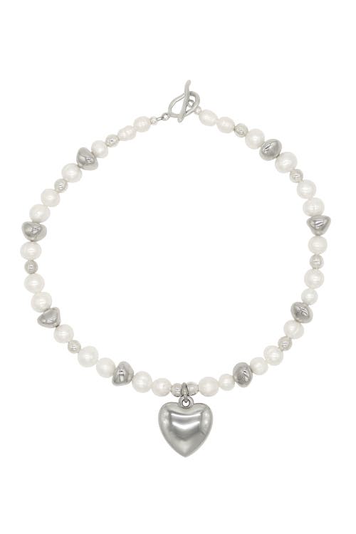 Velvet Luna Pearl Necklace With Steel Heart Charm In White