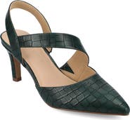 Journee Collection Scarlett Pointed Toe Pump