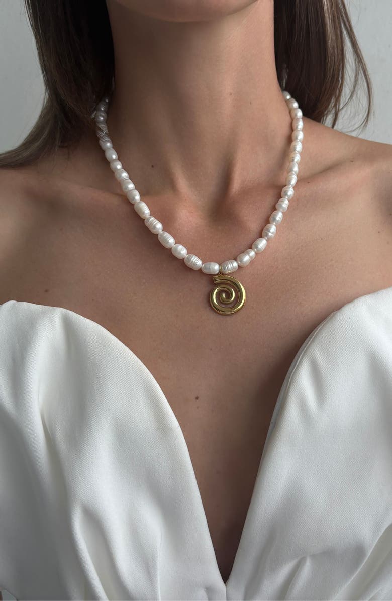 st. Moran Freshwater Pearl Swirl Pendant Necklace, Alternate, color, White