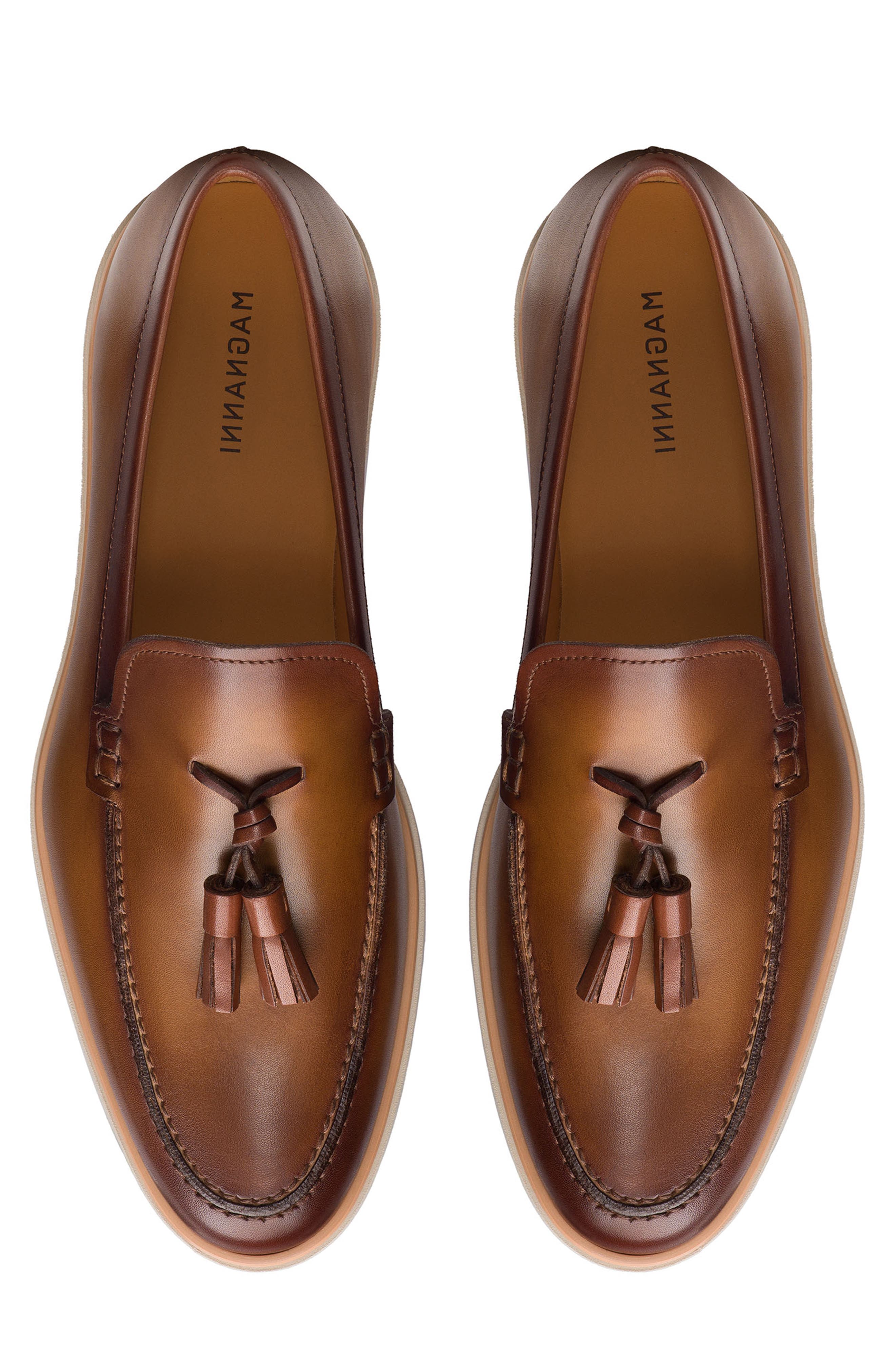 Magnanni Lalo Tassel Loafer, Alternate, color, 