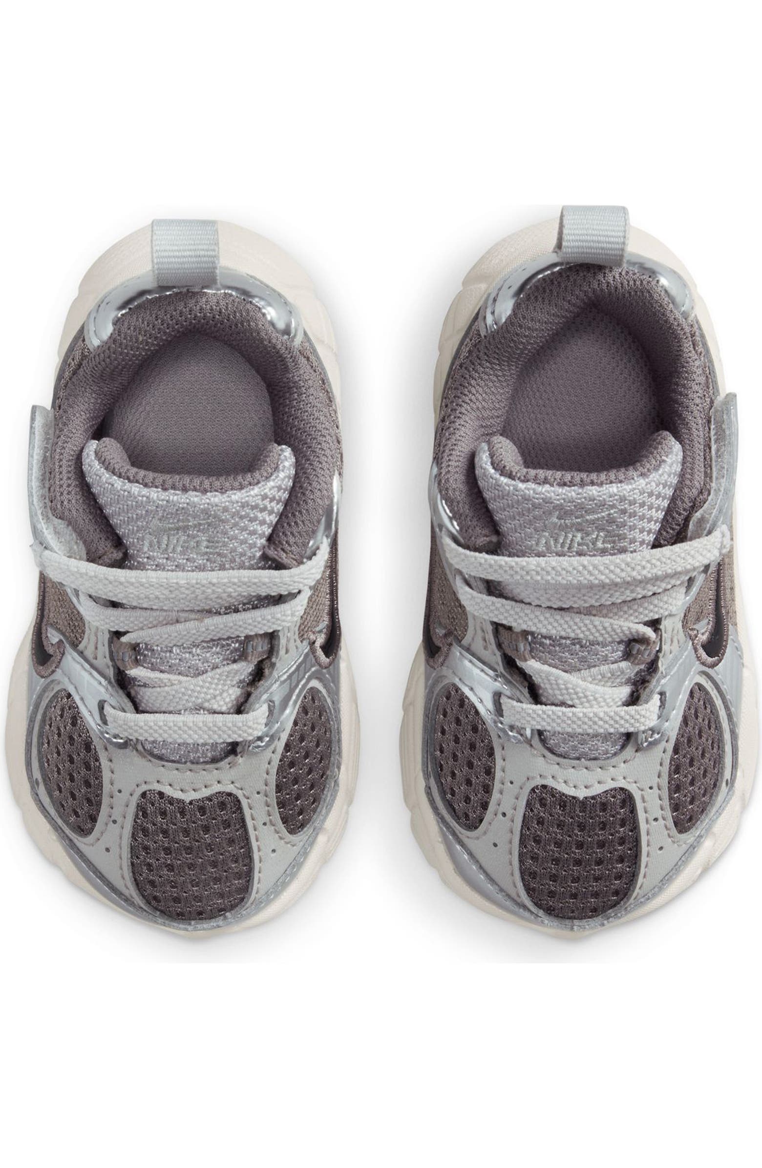 Nike Kids' V5 RNR Sneaker | Nordstromrack