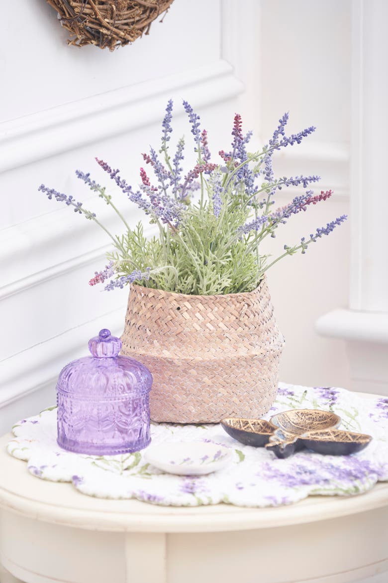 Lavender Fields 100% Cotton Quilted Round Set of 6 Spring Placemats 17", Alternate, color, Green