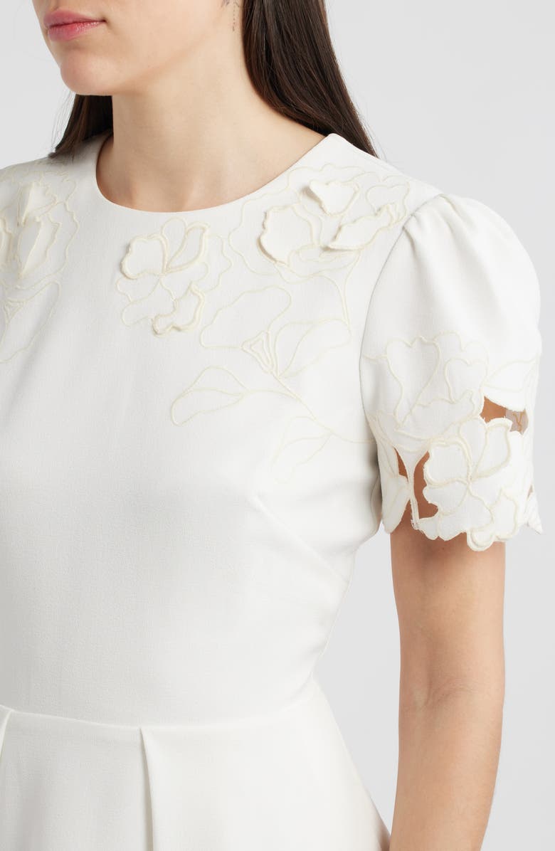 Vince Camuto Floral Cutwork Crepe Dress, Alternate, color, Ivory