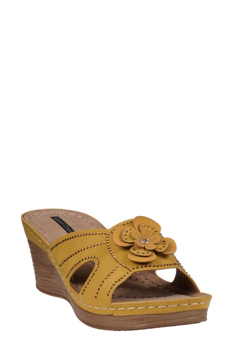 Fiora Wedge Sandal (Women)