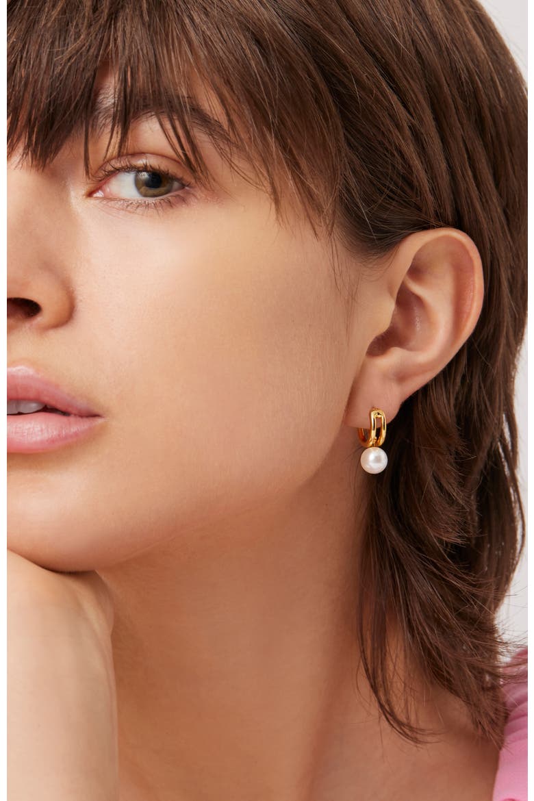 Nova Huggie Hoop Earrings, Alternate, color, HIGH POLISH GOLD