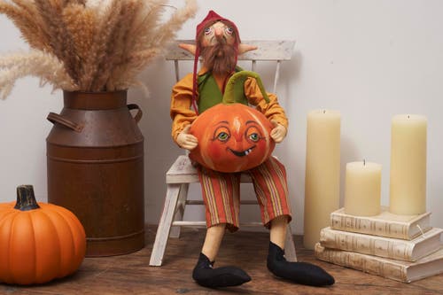 Gallerie Ii Ezekiel Figurine In Multi