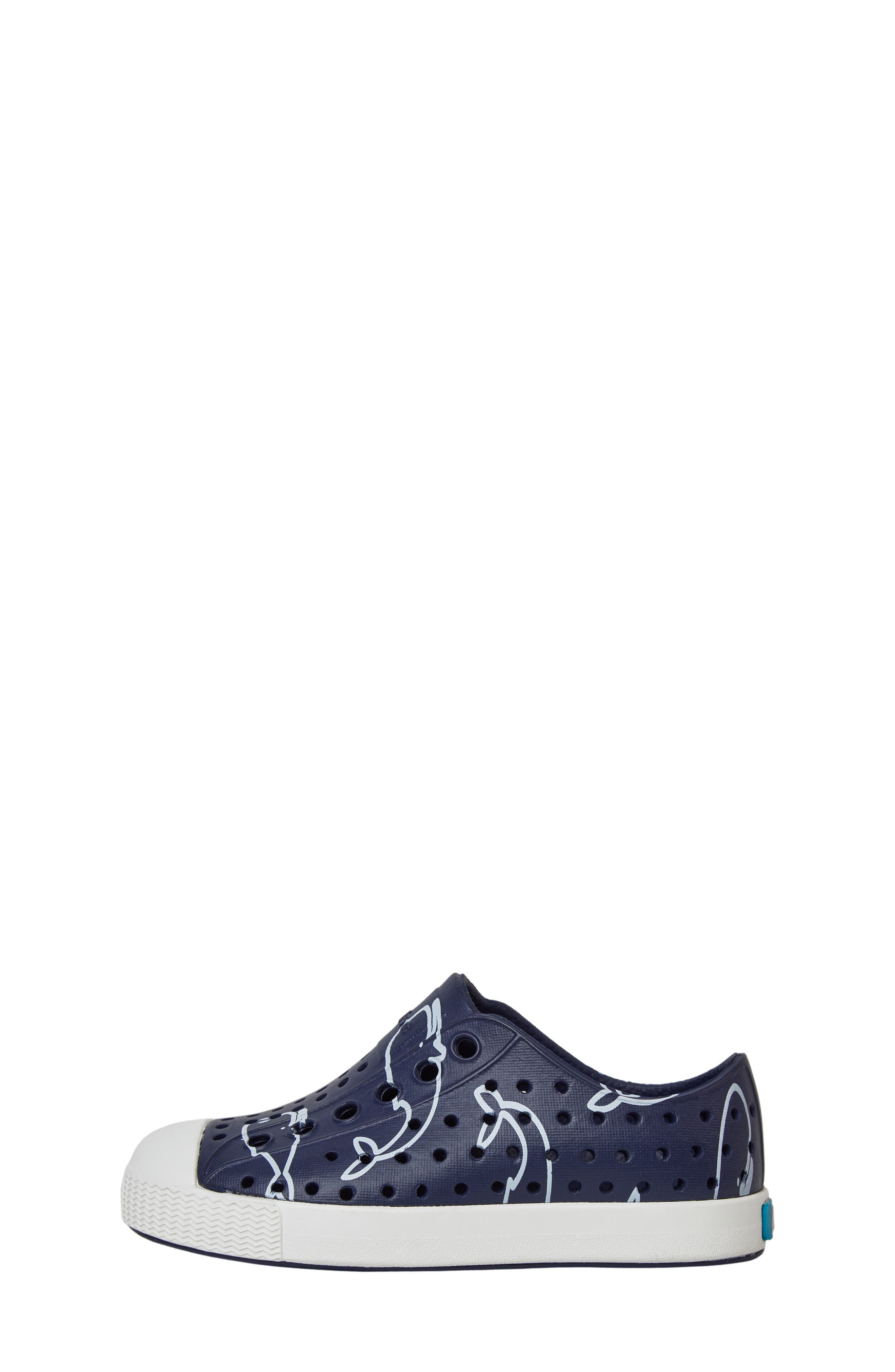 Jefferson Water Friendly Perforated Slip-On, Alternate, color, BLUE/ WHITE/ NANTUCKET WHALE