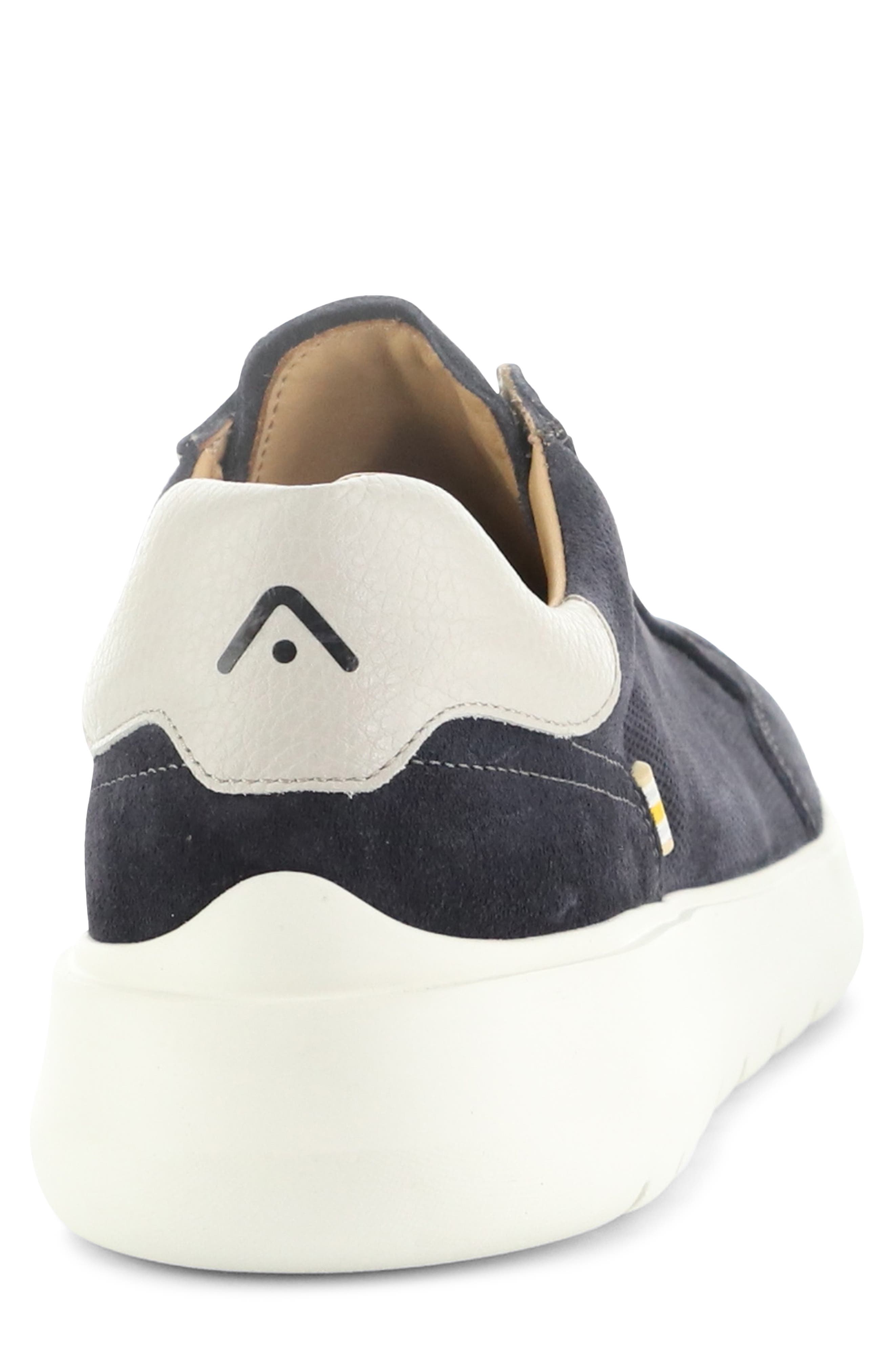 Ambitious 13721A Low Top Sneaker, Alternate, color, Deep Suede