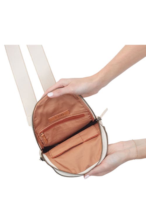 Hobo Cass Leather Sling Bag In Cream
