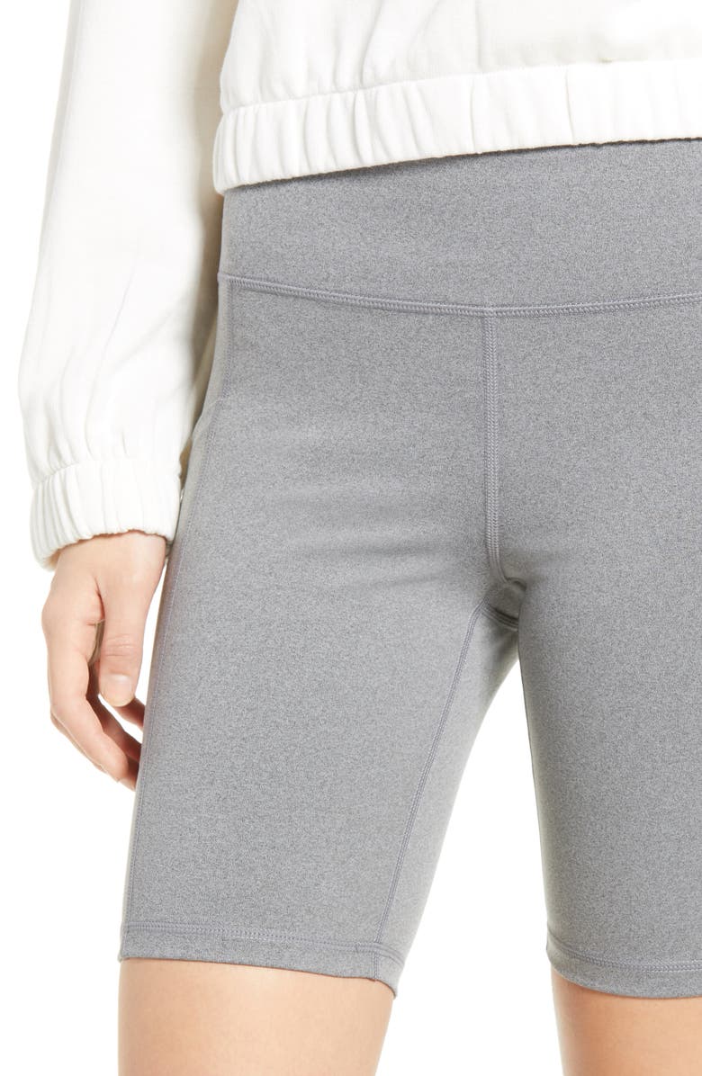 Hue Women's Active Pep Talking Pocket Performance Bike Shorts, Alternate, color, Still Grey