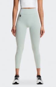 On High Waist 7/8 Studio Tights