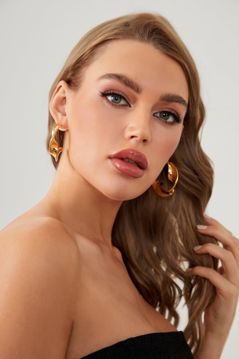 Chunky Wave Hoop Earrings, Alternate, color, Gold