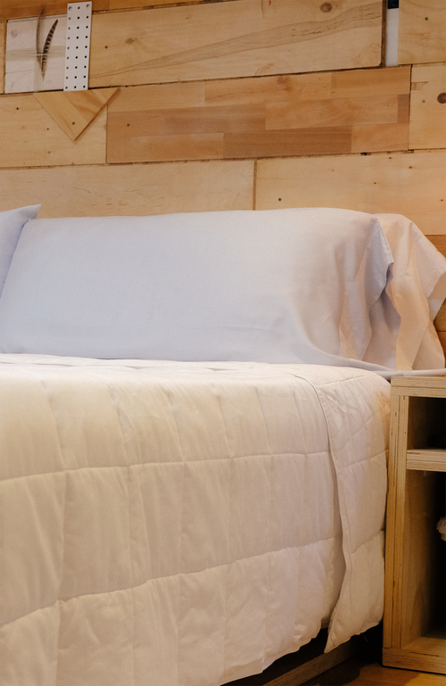 Slumber Cloud Lightweight Performance Cotton Comforter In White