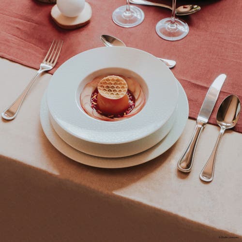 Couzon Lyrique Five-piece Place Setting In Silver Plate