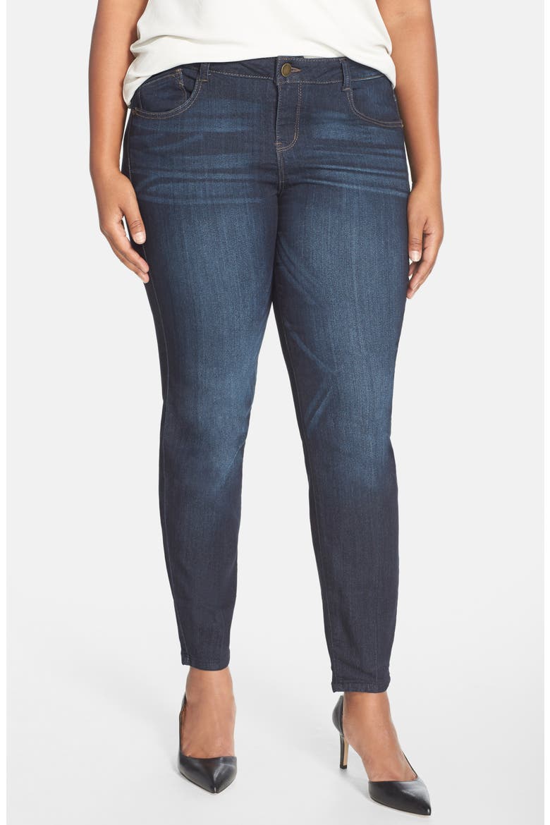 'Super Smooth' Stretch Skinny Jeans (Nordstrom Exclusive), Main, color, DKNV1-DARK NAVY1