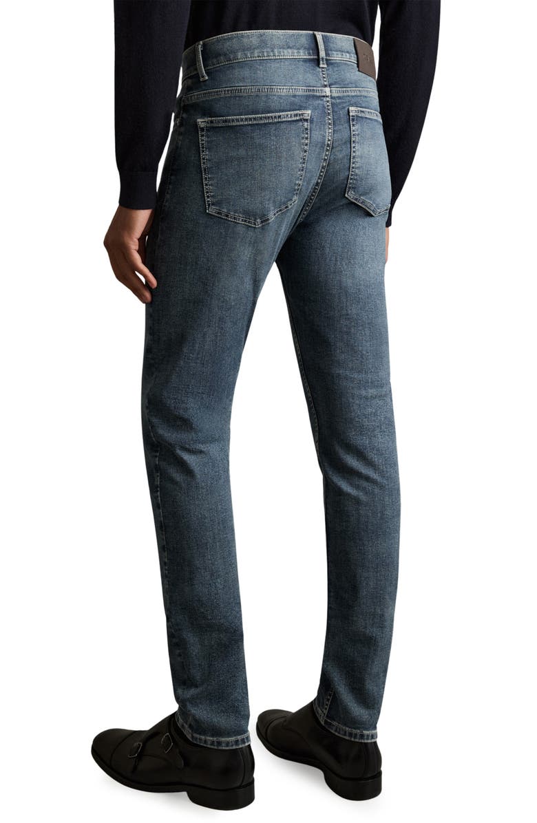 Reiss Bleaker Slim Fit Jeans, Alternate, color, Washed Indigo