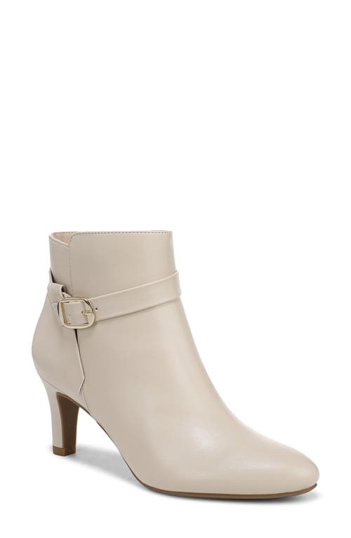 Lifestride Guild 3 Ankle Boot In White