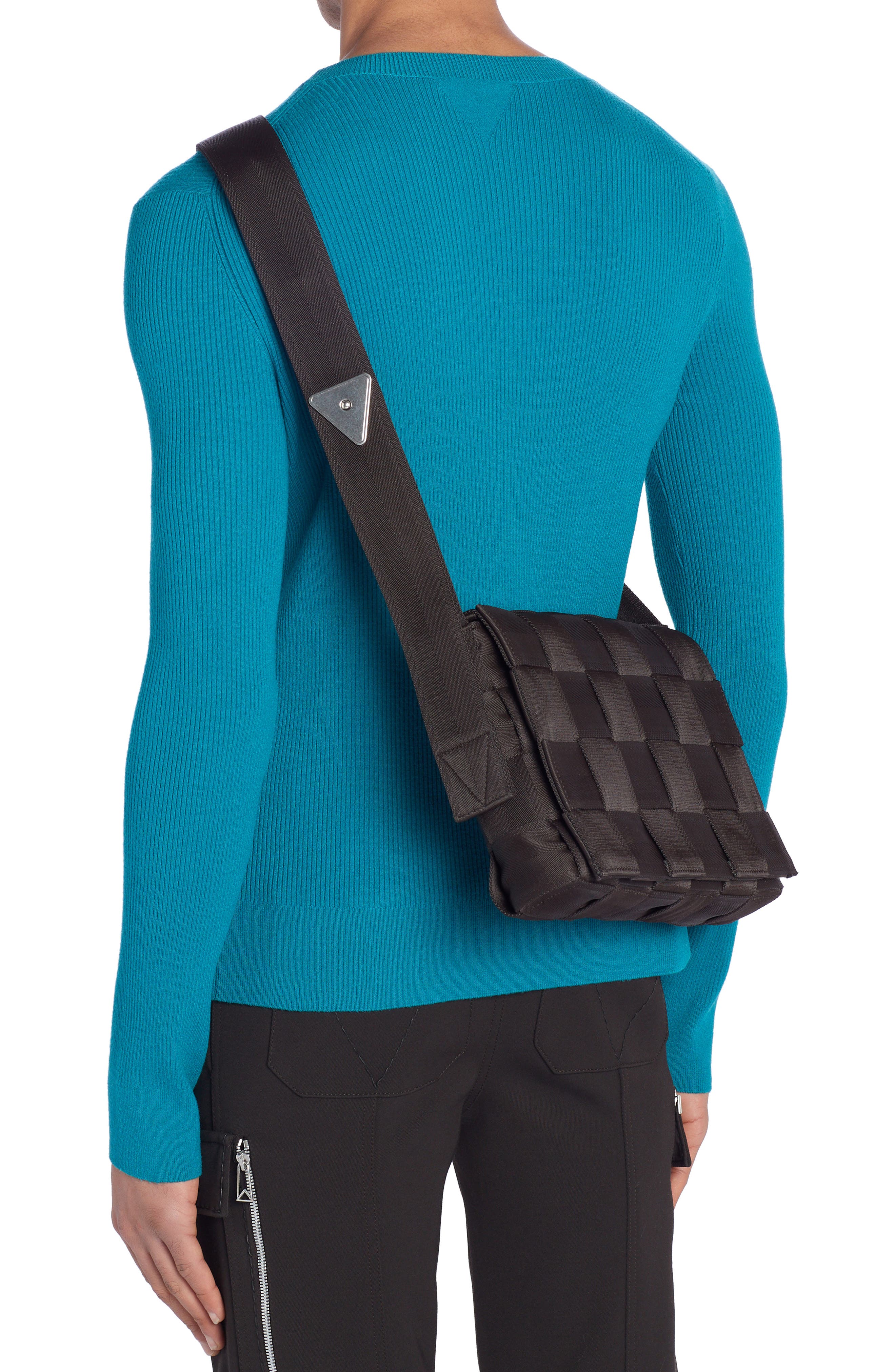 Bottega Veneta Large Cassette Intrecciato Webbed Shoulder Bag, Alternate, color, Black