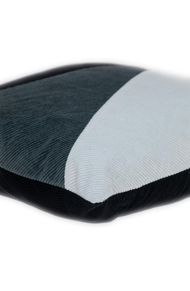 PARKLAND COLLECTION Arcas Transitional White Throw Pillow, Alternate, color, White