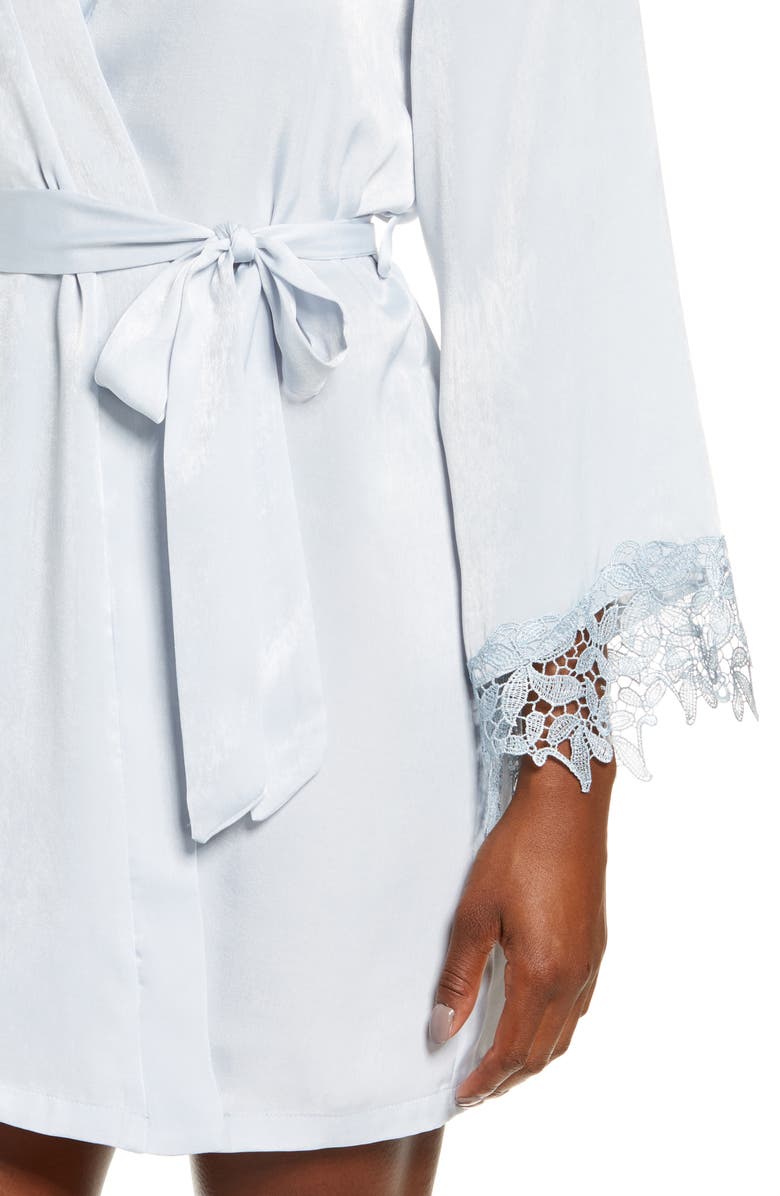 In Bloom by Jonquil Know a Secret Satin Wrap Robe, Alternate, color,