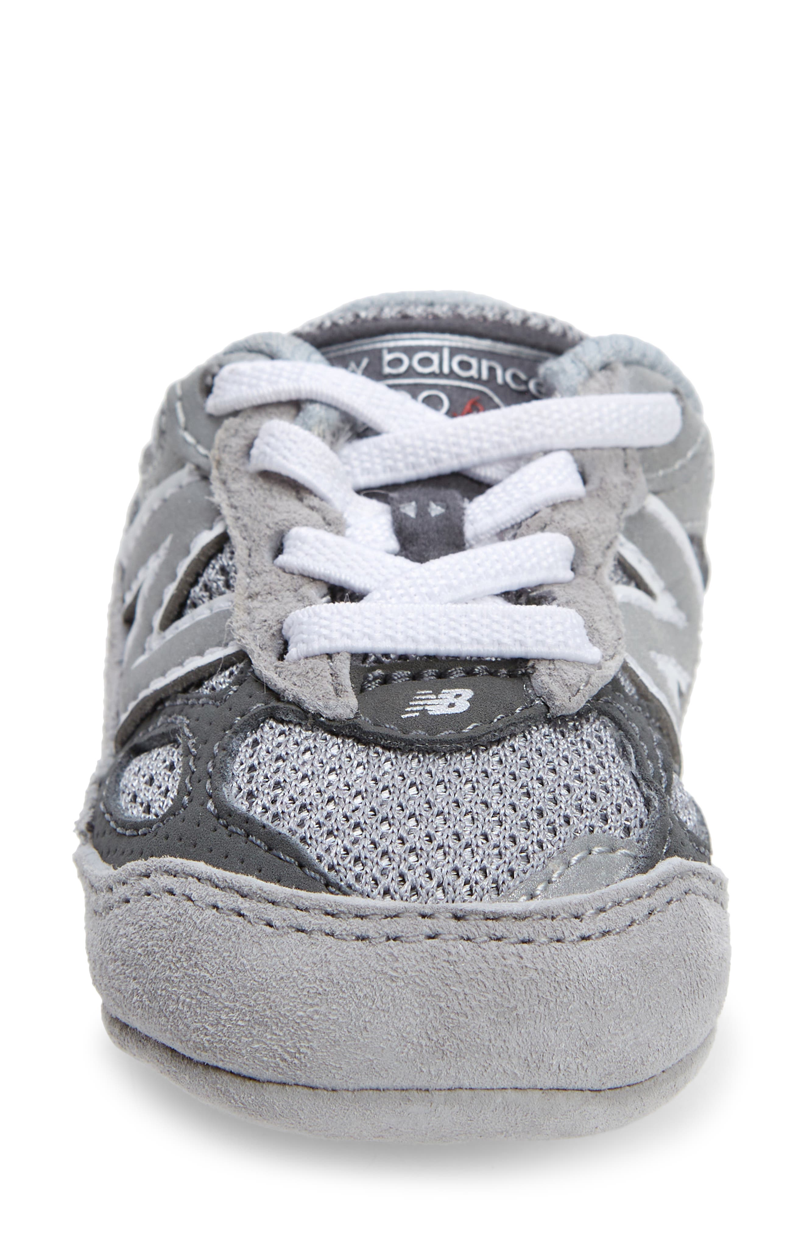 New Balance 990 Sneaker, Alternate, color, Grey/ Silver