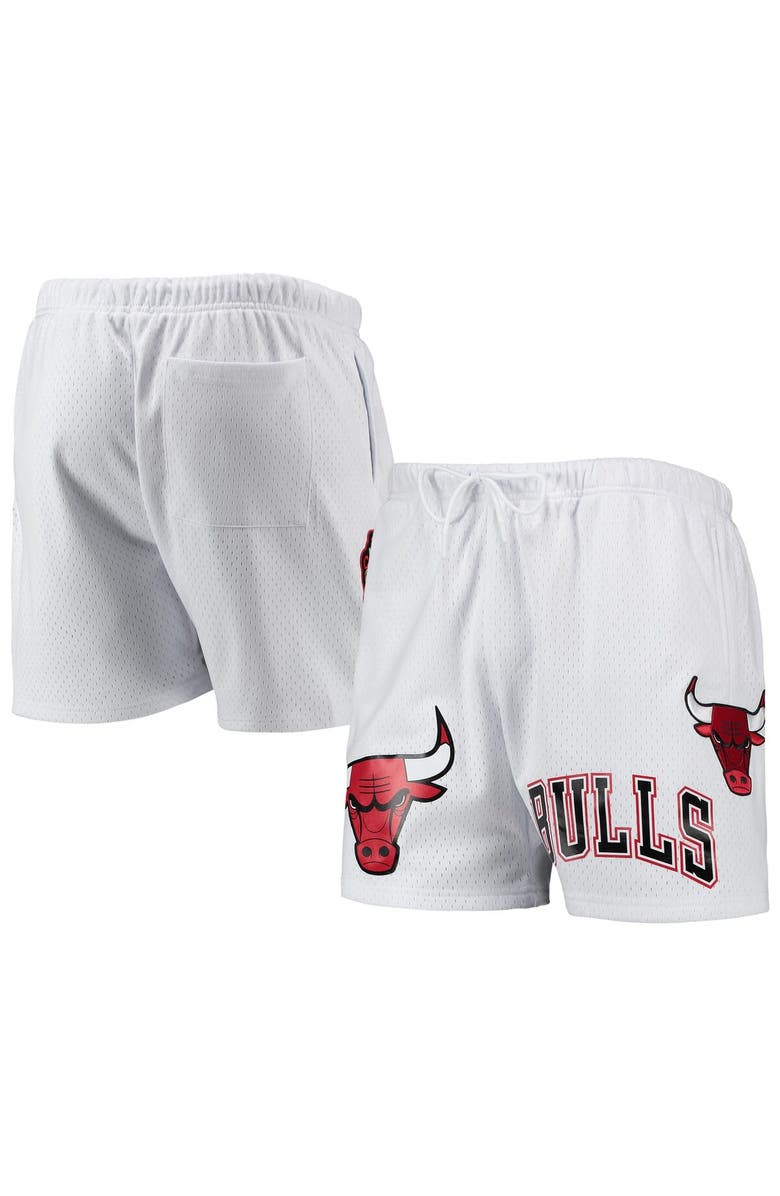 PRO STANDARD Men's Pro Standard White Chicago Bulls 6x NBA Finals Champions Mesh Capsule Shorts, Main, color, 