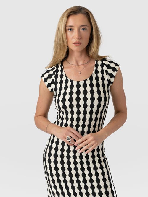 Shop Saint + Sofia Elise Scoop Neck Midaxi Dress